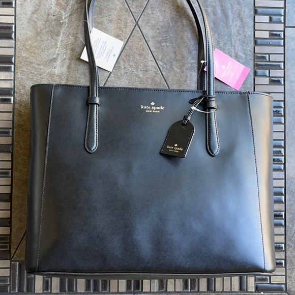 kate spade Handbags - Kate Spade Schuyler Medium Tote